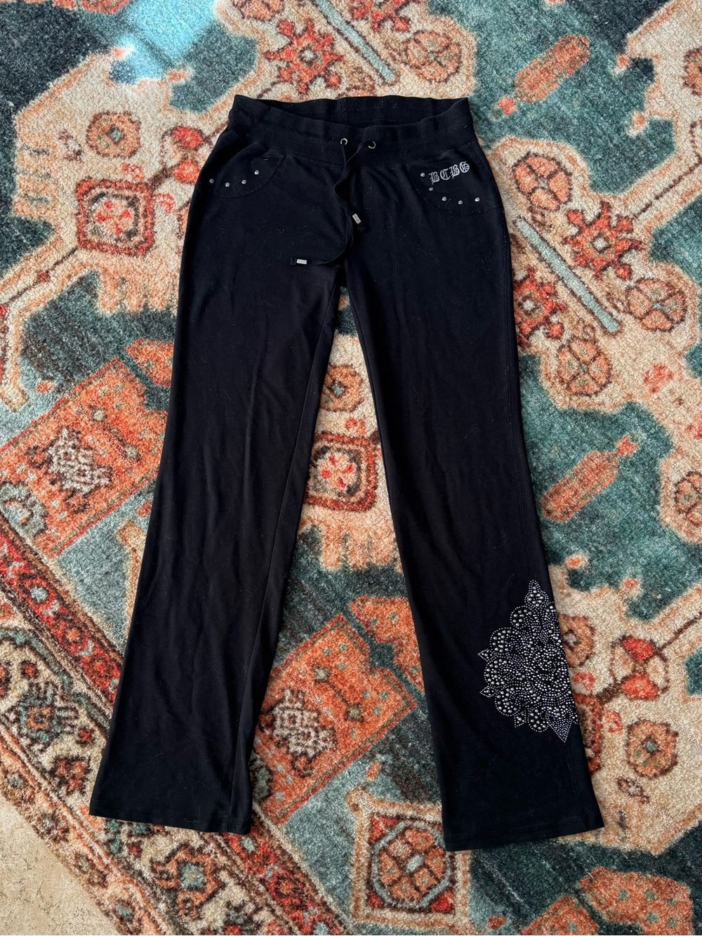 BCBGMaxAzria Women's Black Sweatpants - size small long length